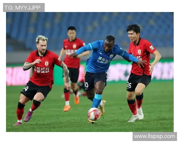 中国足球青训培养的未来之星:年轻球员崭露头角助力足球强国梦 中国足球青训培养的未来之星:年轻球员崭露头角助力足球强国梦