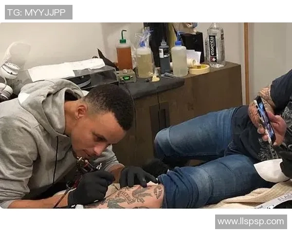 足球明星们的纹身背后故事 揭示他们的信仰与个性 足球明星们的纹身背后故事 揭示他们的信仰与个性
